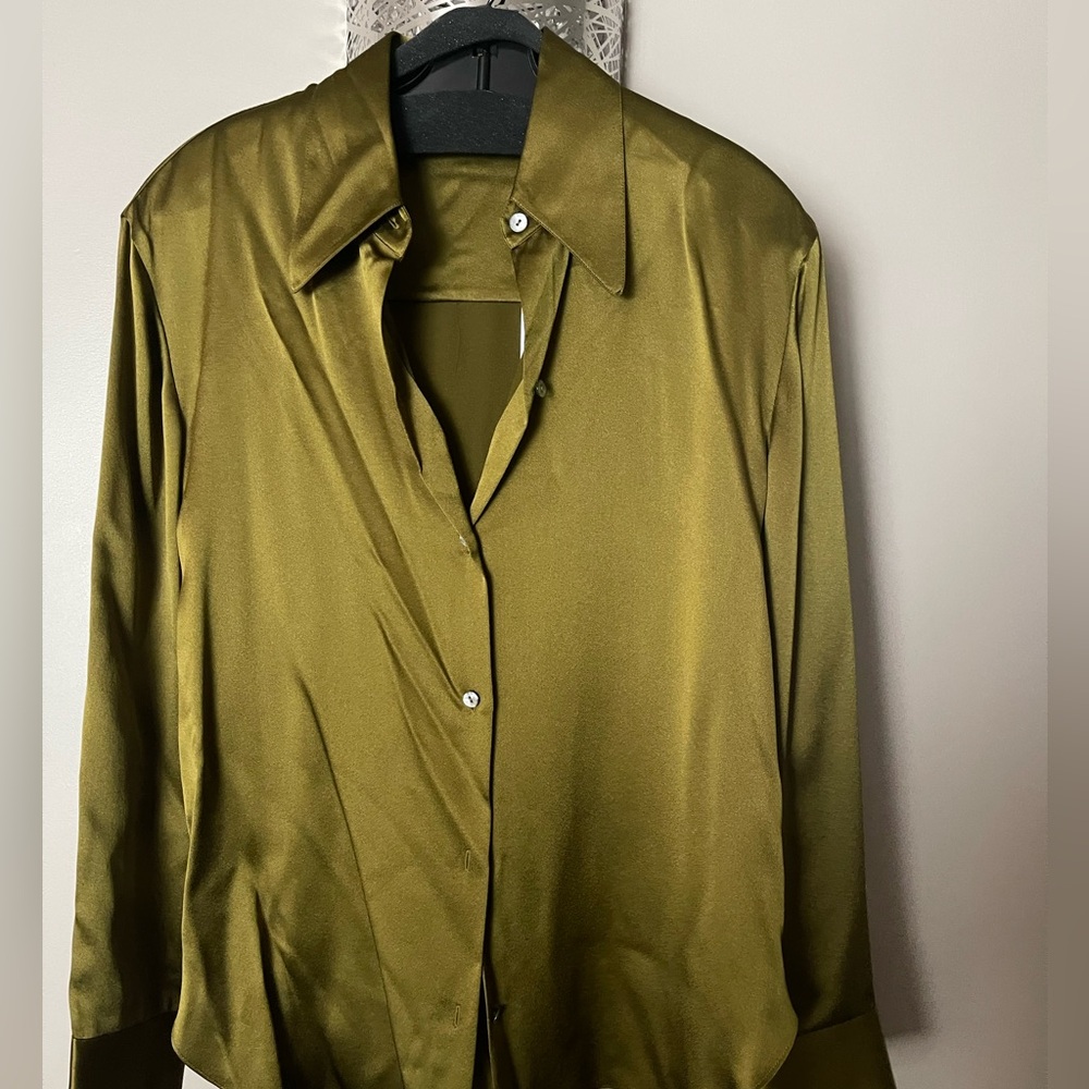 Brand new Vince skill blouse